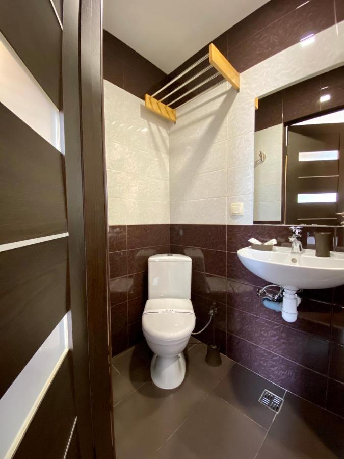 Gosti Hotel Odessa Esterno foto