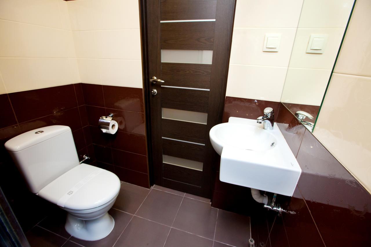 Gosti Hotel Odessa Esterno foto